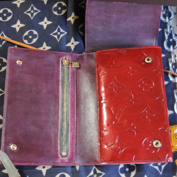 LOUIS VUITTON Walker Shoulder Bag Tri Fold Wallet Red Redyed Vernis - Picture 8 of 16